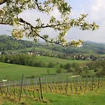 Apartamento Familien-appartement Schwarzwald Bei Freiburg Mit Bis Zu 4 Schlafzimmern
