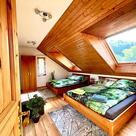 Familien-Appartement Schwarzwald Bei Freiburg Mit Bis Zu 4 Schlafzimmern شقة Sölden