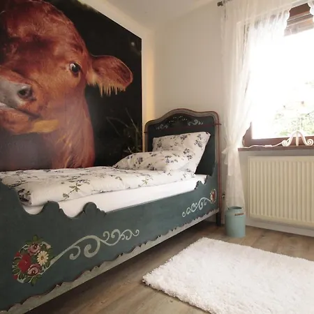 Familien-Appartement Schwarzwald Bei Freiburg Mit Bis Zu 4 Schlafzimmern *